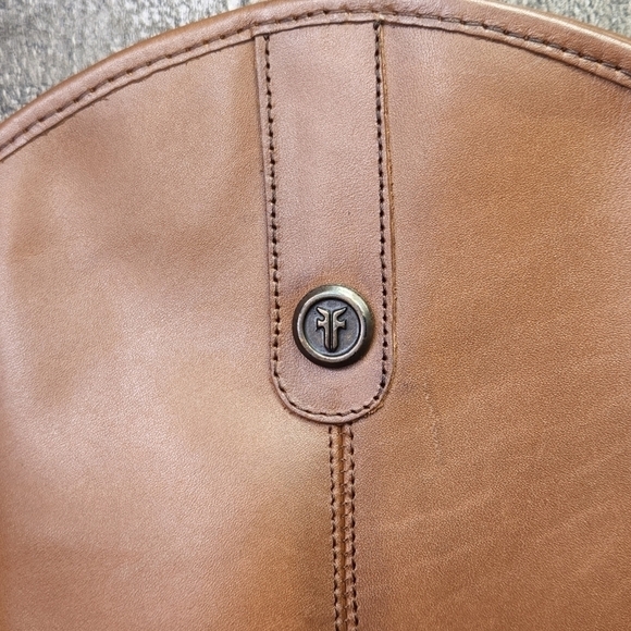 New FRYE Marissa Medallion Inside Zip Tall Boot Sz 9.0 - Picture 10 of 10